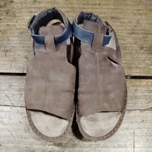 Naot Verbena Sandals Women's Sz 7 Shoes EU38 Brown Navy Leather Ankle Strap